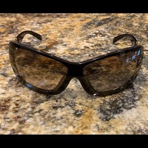 CHANEL Retro Sunglasses